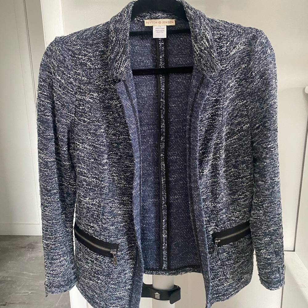 Peyton Jensen blazer